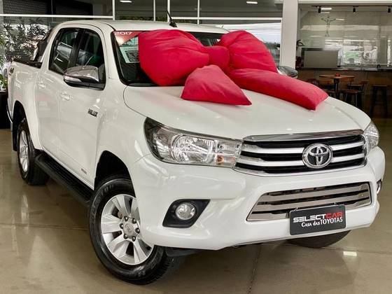 TOYOTA HILUX 2.8 SRV 4X4 CD 16V DIESEL 4P AUTOMÁTICO